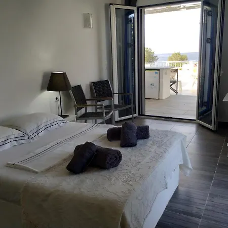 Avlomonasbeach 4*