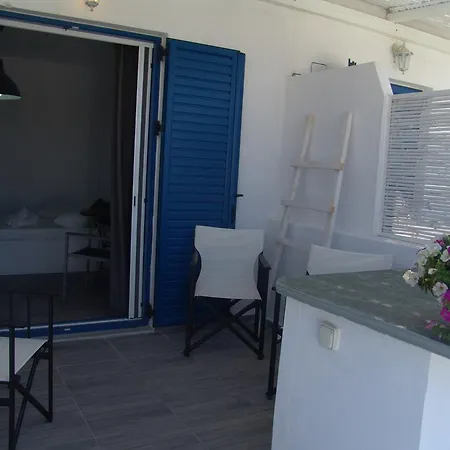 Avlomonasbeach Guest house 4*
