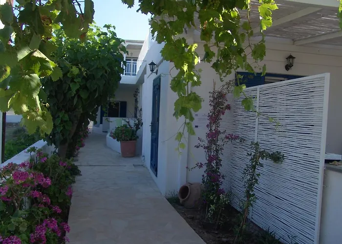 Avlomonasbeach Pensión