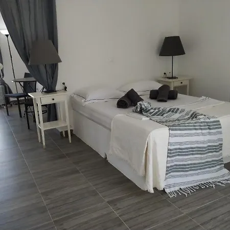 Pensión Avlomonasbeach Livadi (Serifos)